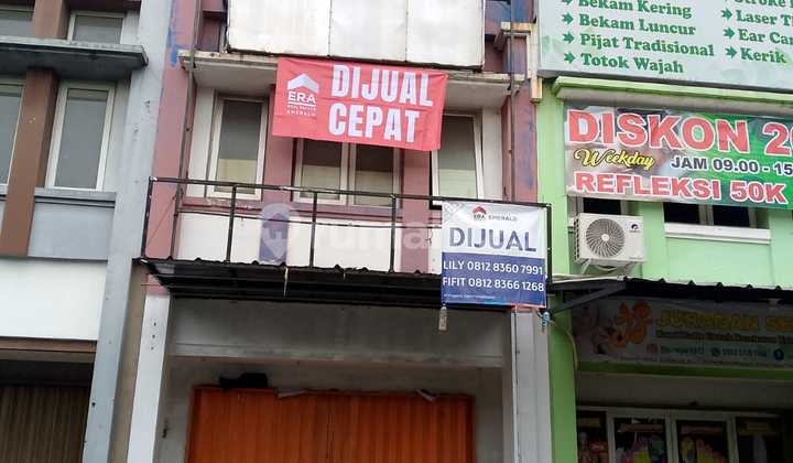 2-Story Shop House in Orline Arcade Graha Raya Bintaro 1