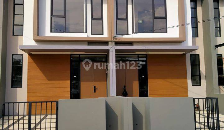 Rumah 2 Lantai Baru Furnished SHM 5 Menit Dari Pintu Tol Pamulang Pondok Cabe 1