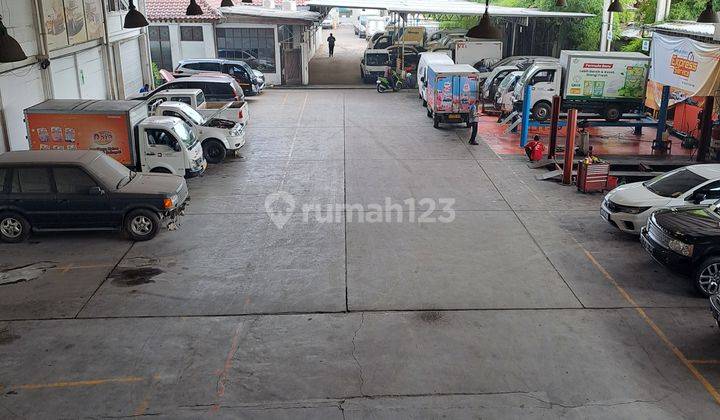 Showroom Siap Pakai di Kramat Raya Jakarta Pusat 2