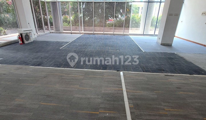 Ready-to-Use Office Space in Kuningan, South Jakarta