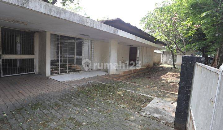 Rumah Lama Hitung Tanah di Jaya Mandala Kuningan Jakarta Selatan 1