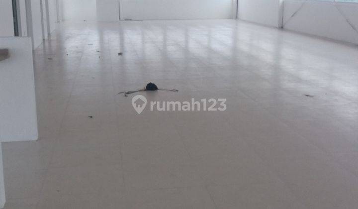 Gedung 5 Lantai Siap Pakai di Area Jatinegara Jakarta Timur 1