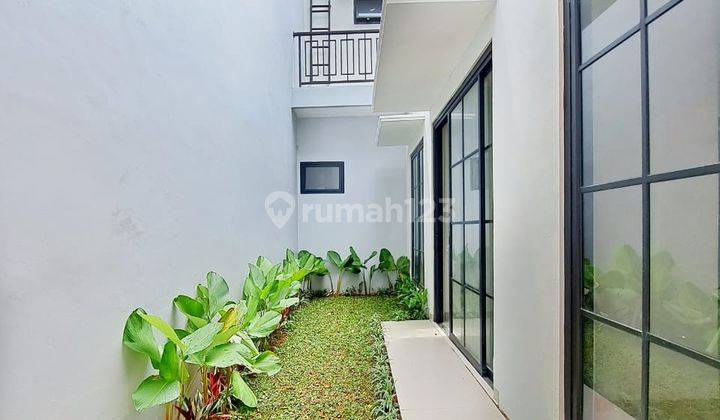 Rumah siap huni prime area Lebak Bulus Jaksel  2