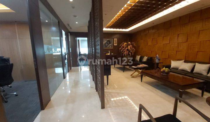 Perkantoran di Jual Office Space Apl Tower Jakbar,  1