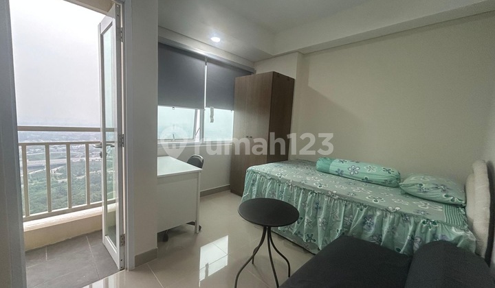 For Rent: Apartments, Semi-Furnished Residence 2