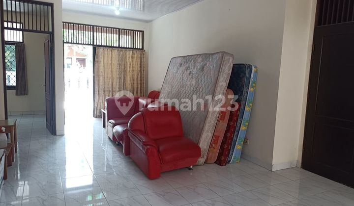DIJUAL MURAH RUMAH TERENOVASI DI VILLA MELATI MAS 2