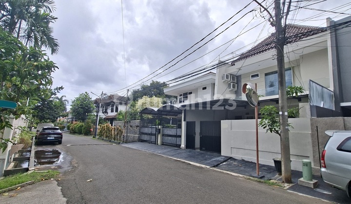 Rumah Rapi Siap Huni di Sunrise Garden Jakbar 2