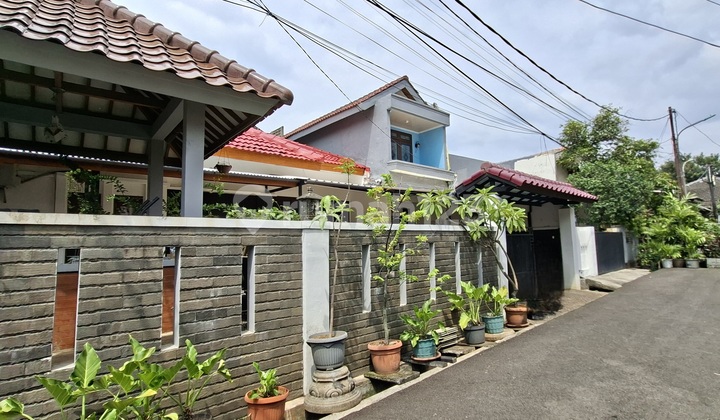 Rumah Nyaman di Komplek Dki - Joglo Kembangan