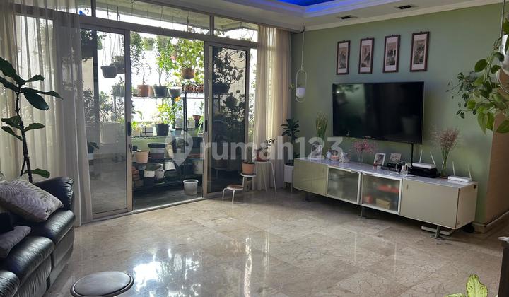 Apartemen Grand Slipi 3 Bedroom Full Furnish Siap Huni 