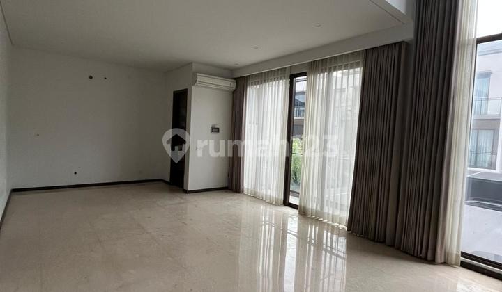 Rumah Rapi Siap Huni Di Zora Bsd 2