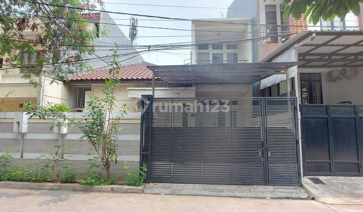 Rumah Siap Huni Di Green Ville Jakarta Barat 1