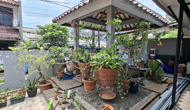 Rumah Nyaman di Komplek Dki - Joglo Kembangan 2