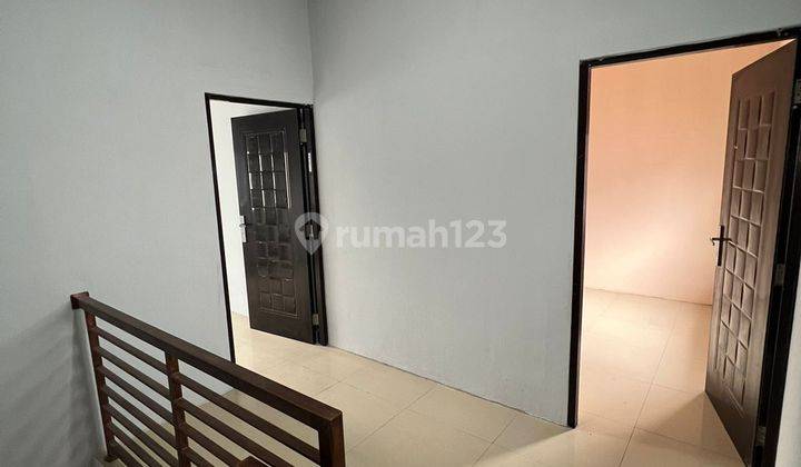 Rumah di jual di puri permata cipondoh  2