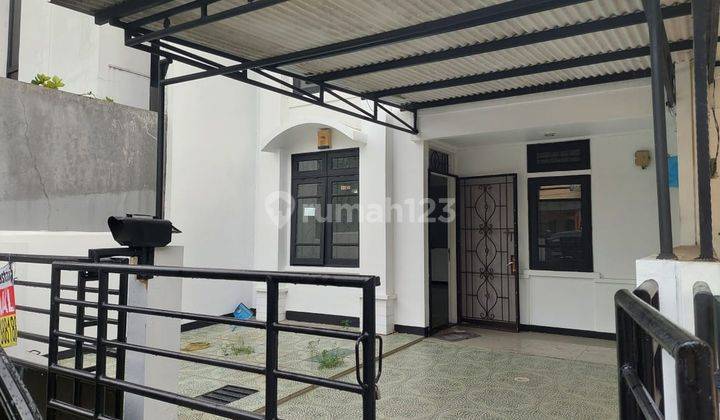 Dijual Rumah 2 Lantai Bagus di Sektor 6 Gading Serpong 1