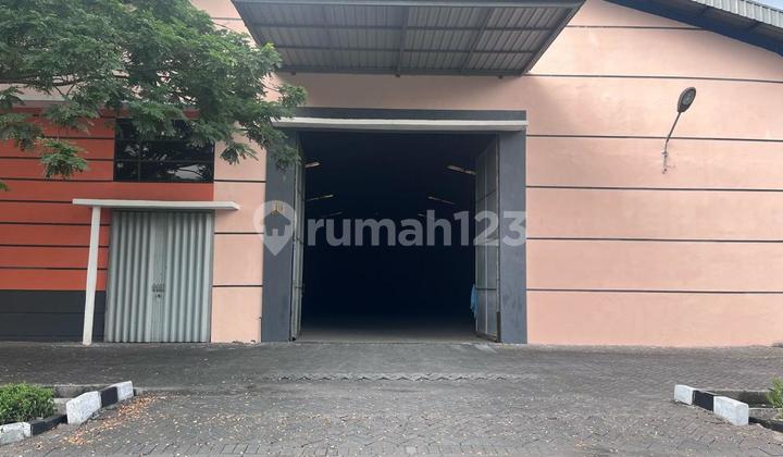 Komplek Pergudangan Dan Industri Win Manyar Gresik