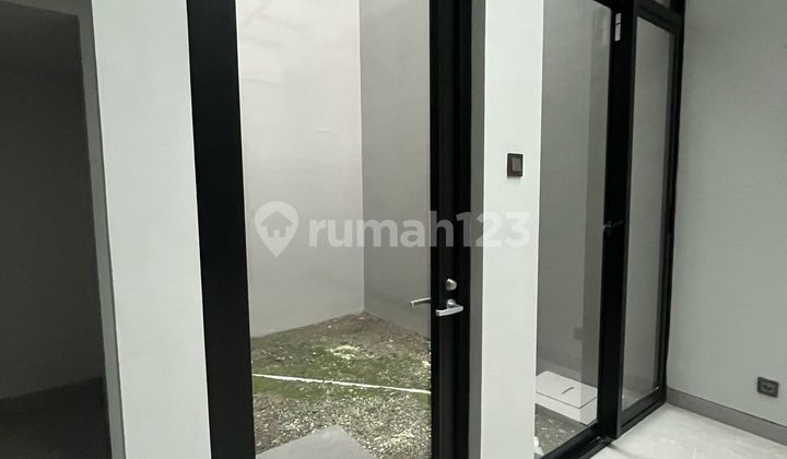 Komplek perumahan grand Pakuwon Surabaya brisbane 2