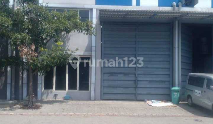Large warehouse east ring sidoarjo central industrial park