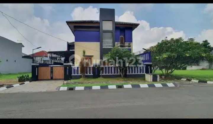 Rumah Mewah Baru Renovasi Di Taman Modern Cakung Jakarta Timur 1