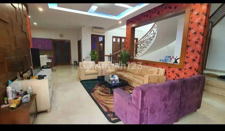 Rumah Mewah Baru Renovasi Di Taman Modern Cakung Jakarta Timur 6