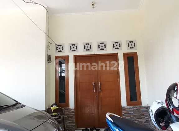 Dijual Rumah Bagus Dan Rapih Siap Huni di Pulo Gebang Permai Jakarta Timur 4