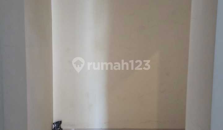 Jual Cepat Rumah Taman Holis Indah Siap Huni 2 Lantai 2