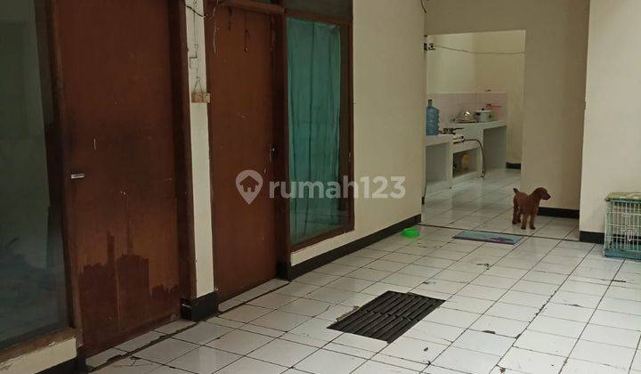 Rumah Gedong Delapan Dekat Stasiun Kereta Api Paskal Hyper Square Kota Bandung 2