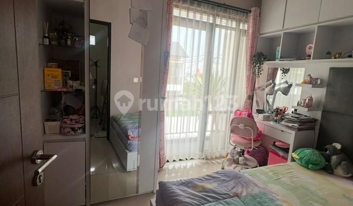 Just bring your suitcase to Gateway Resident Pasteur, fully furnished and well-maintained. 2