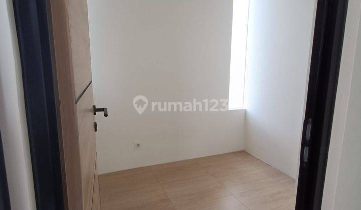 Disewakan Rumah Cantik 2 Lantai Strategis Di Citra Raya 2