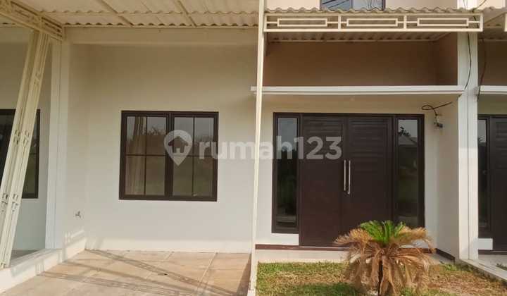 Dijual Rumah Cantik 2 Lantai di Sepatan Tangerang Dijual Rumah Cantik 2 Lantai di Sepatan Tangerang