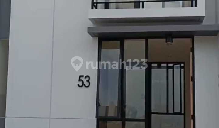 Disewakan Rumah Cantik 2 Lantai Strategis Di Citra Raya 1