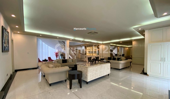 For Rent Luxury House in Patra Kuingan Street Area For Rent Luxury House in Patra Kuingan Street Area