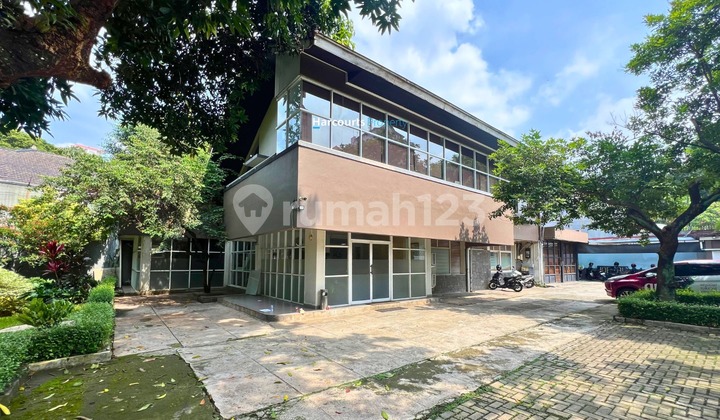 Dijual Mini Building Cocok untuk Tempat Usaha Area Jl. Prapanca Kebayoran Baru