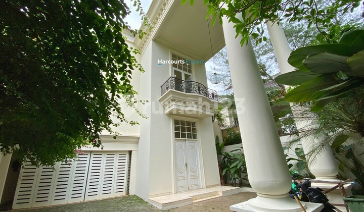 Dijual/Disewa Rumah Mewah Bergaya Eropa Klasik Area Jl. Kemang Dalam