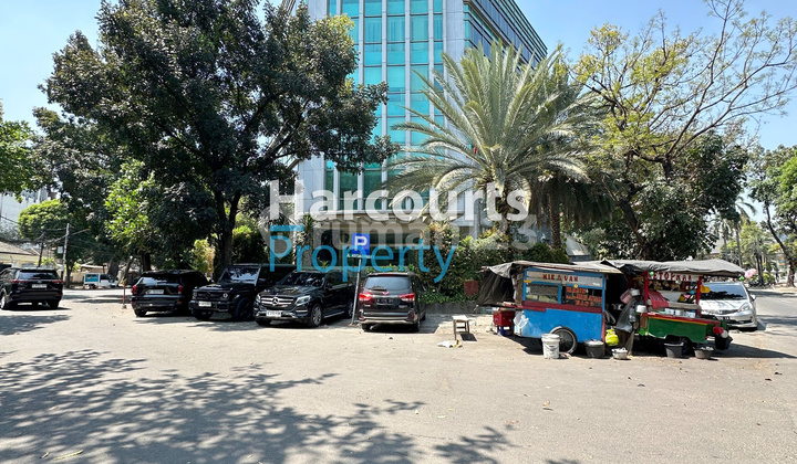 Senopati Area, Office Building for Sale, Highly Strategic Location in Kebayoran Baru, South Jakarta