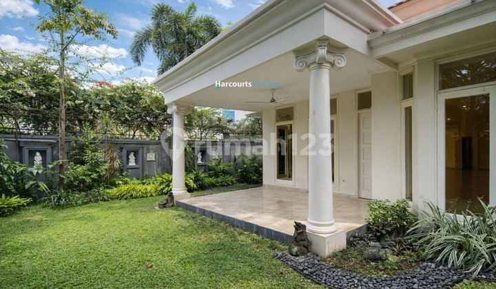 For Rent: Comfortable and Serene House on Jl. Jeruk Purut.