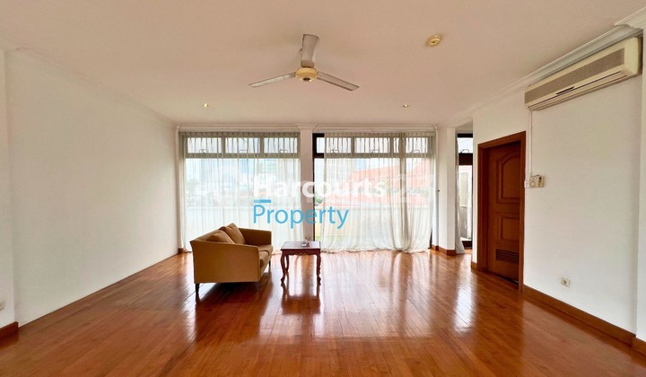 Dijual Rumah Hunian Klasik Area Jl. Wijayakarta Kuningan 2