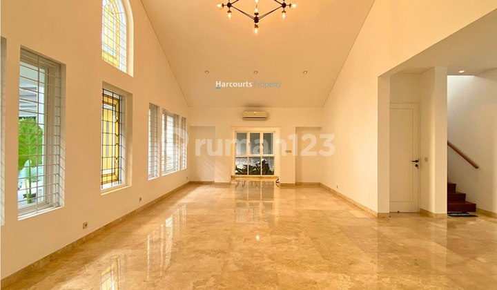 Senopati Area, Disewakan Rumah Klasik Kawasan Prime Lingkungan Tenang Di Selong, Kebayoran Baru 2