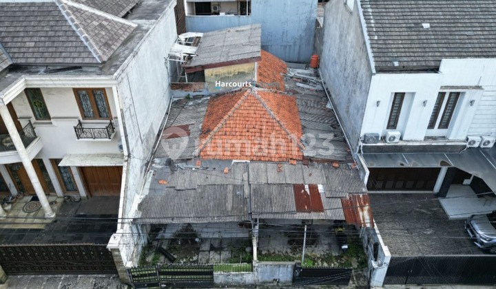 Dijual Rumah Hitung Tanah Area Jl. Ciomas Senopati Kebayoran Baru Dijual Rumah Hitung Tanah Area Jl. Ciomas Senopati Kebayoran Baru