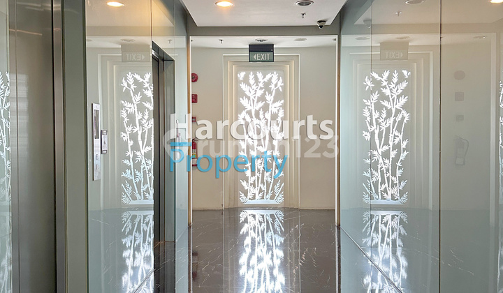 Senopati Area, Office Building for Sale, Highly Strategic Location in Kebayoran Baru, South Jakarta 2