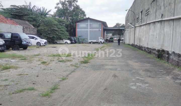 Dijual Gudang Tanah 3100 m2 di Jatibening, Bekasi Kota dekat pintu Toll Japek