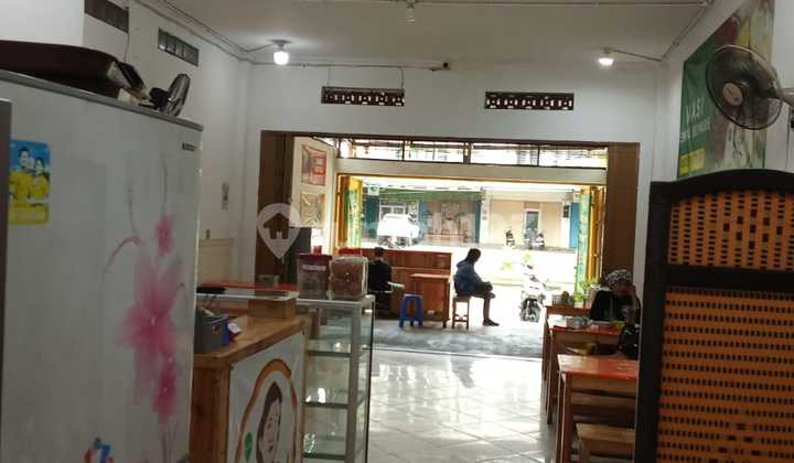 Ruko di Harapan Indah,