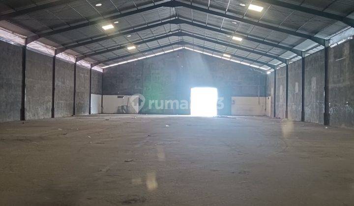 Gudang Yos Sudarso Jakarta Utara  1