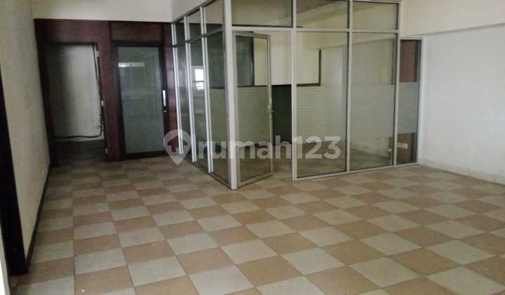 Eagle Sea Warehouse Partnership