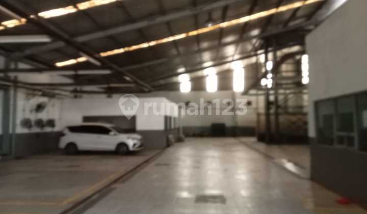 Gedung Gunung Sahari