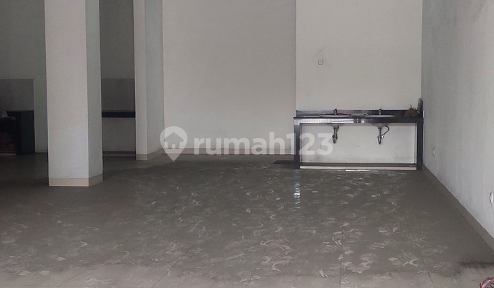 Muara Karang Street-Facing Shop House