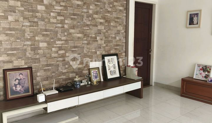 Rumah Alam Sutera Bagus 240m2 Selatan Siap Huni Rapi Strategis 2