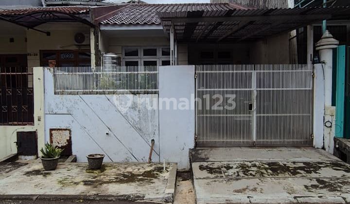 Rumah Puri Indah Jual Strategis SHM Atap Baja Ringan