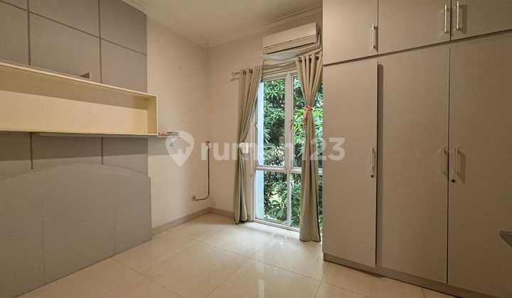 Rumah Bagus Alam Sutera Onyx Siap Huni Rapi Harga Bagus 2