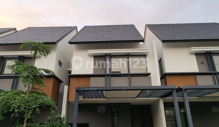JUAL MURAH Rumah 2 Lantai Nykka, Sutera Narada Alam Sutera - Wilbertefss JUAL MURAH Rumah 2 Lantai Nykka, Sutera Narada Alam Sutera - Wilbertefss