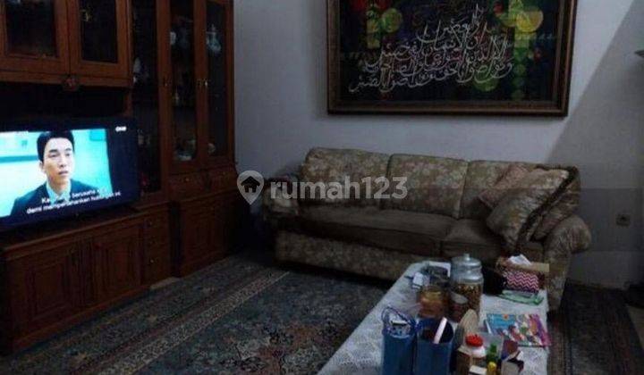 Rumah Belanda Sayap Riau Sangat Terawat Aman Tenang Nyaman Utk Tinggal 2